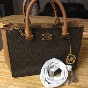 Michael Kors Purse